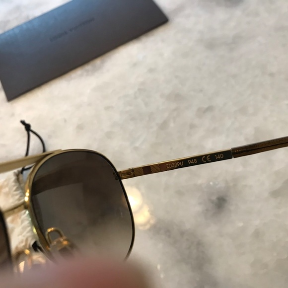 Louis Vuitton Attitude Gold Sun glasses - Picture 4 of 4